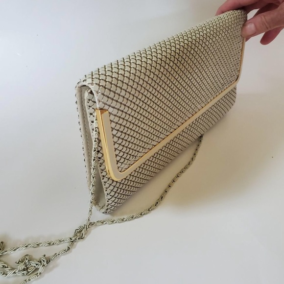 Vintage 70s 80s Metal Mesh Disco Bag Chain Strap Cream Off-White Evening Purse - Picture 4 of 16